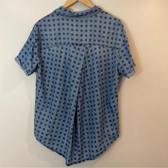 Standard Grace Americana Chambray Top Womens L Blue Star Print Button Down Shirt - Picture 5 of 10